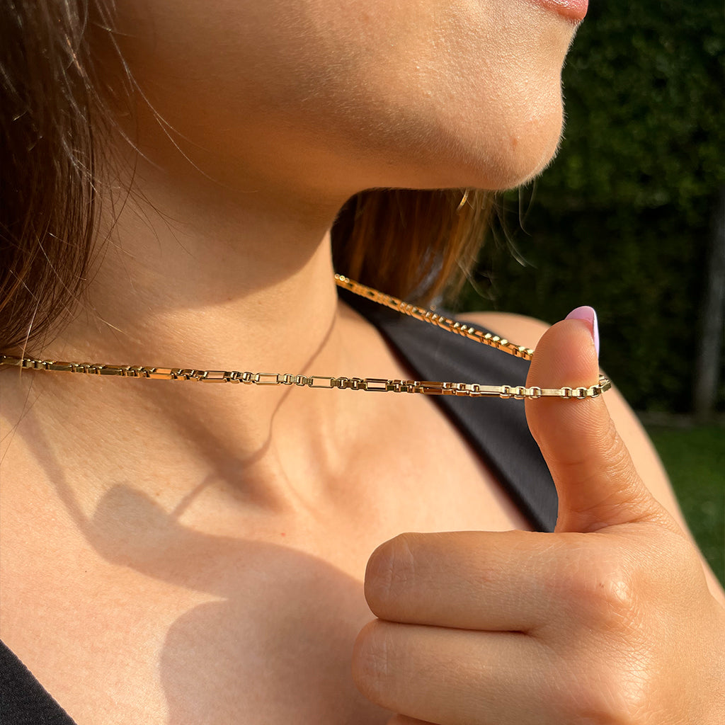 Cadena Cubos - Mujer